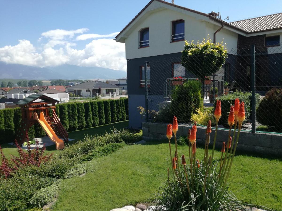 Pension Lunatyk Liptovský Mikuláš Dış mekan fotoğraf